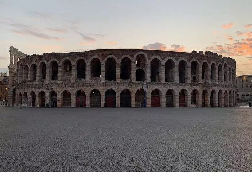 هتل Opera Relais De Charme   Apart