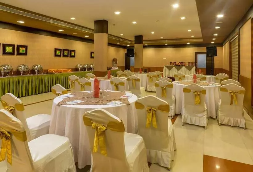 호텔 Pj Princess Regency