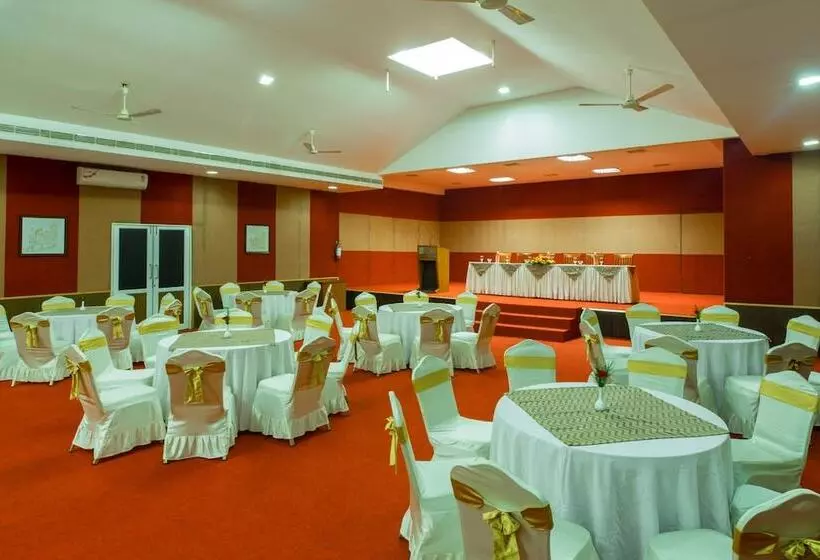 호텔 Pj Princess Regency