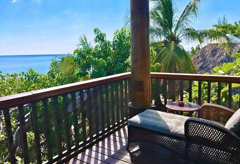 هتل The Westender Inn