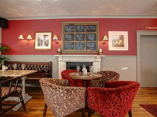 酒店 The White Hart