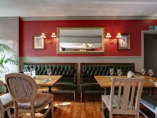 酒店 The White Hart