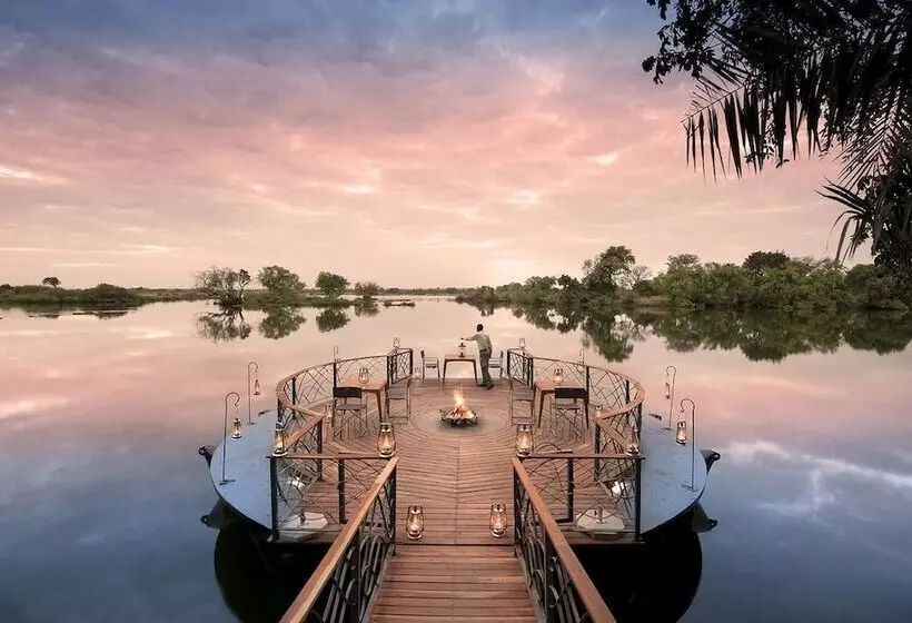 هتل Thorntree River Lodge