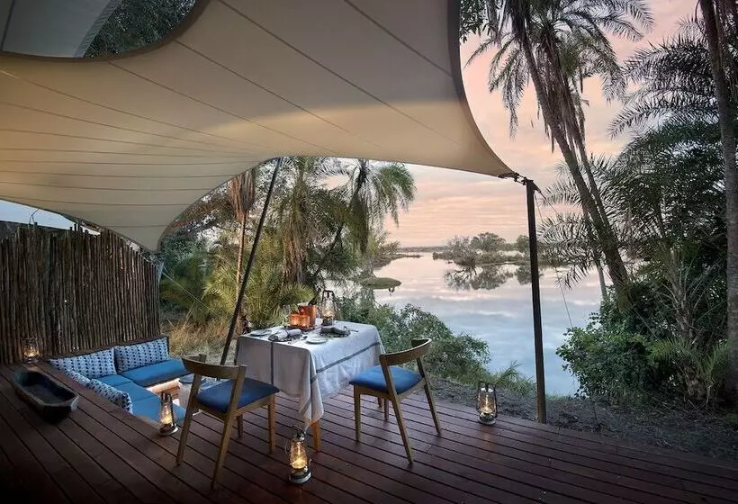 هتل Thorntree River Lodge