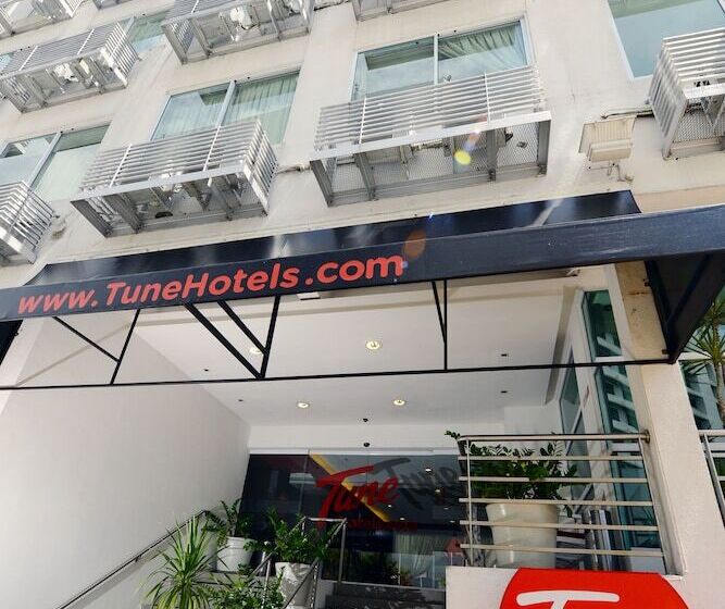 Tune Hotel   Waterfront Kuching
