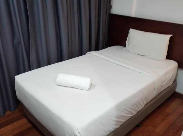 Tune Hotel   Waterfront Kuching