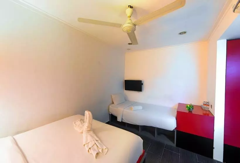 Tune Hotel Waterfront Kuching