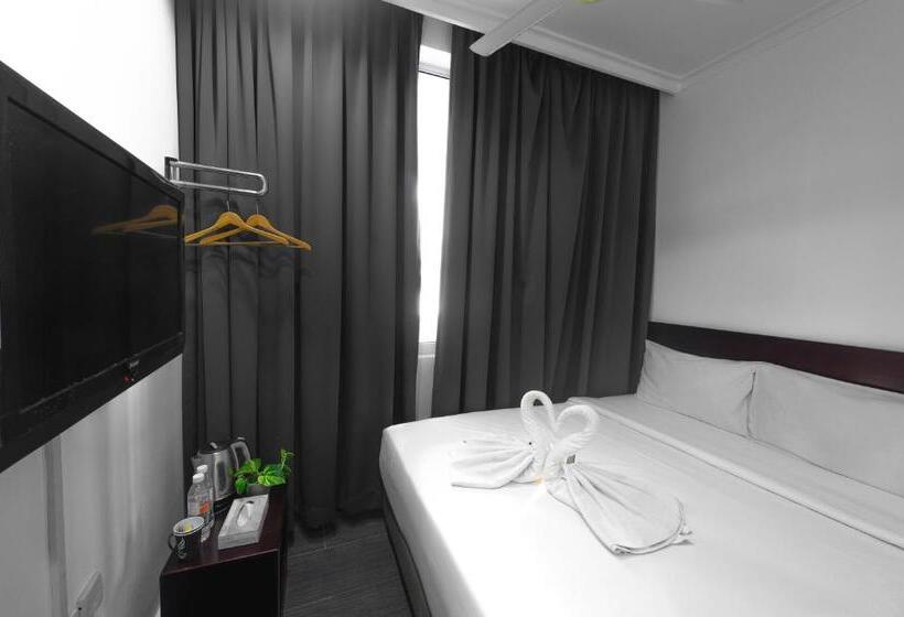 Tune Hotel   Waterfront Kuching