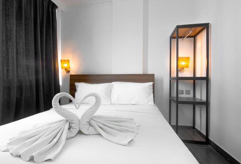 Tune Hotel   Waterfront Kuching