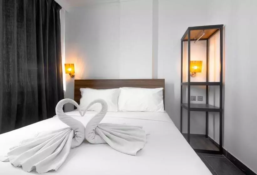 Tune Hotel Waterfront Kuching