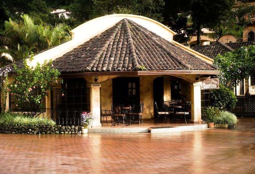 ホテル Valle Escondido Wellness Resort