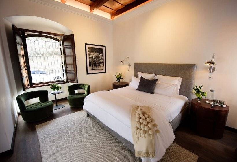 هتل Villa Las Mil Flores