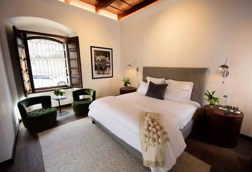 هتل Villa Las Mil Flores