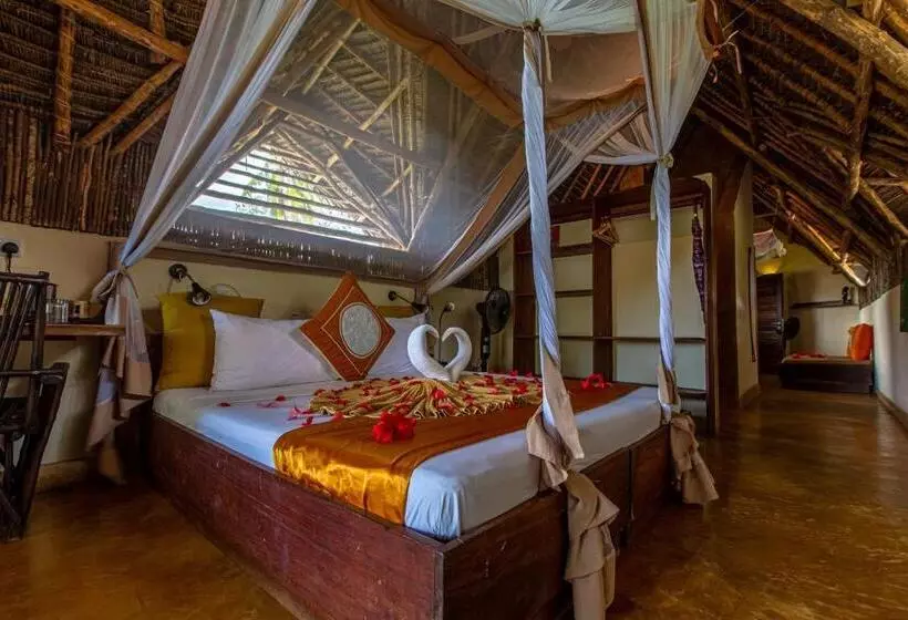 Hotel Zoi Beach House