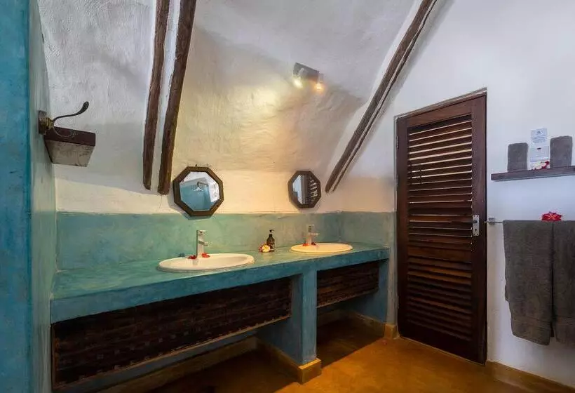 Hotel Zoi Beach House