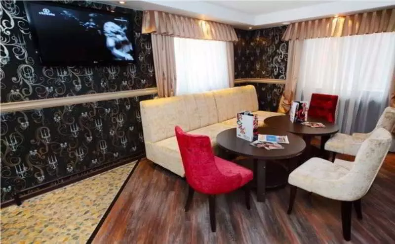 Manhattan Hotel Astana