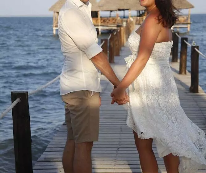 Paradise Beach Resort & Spa