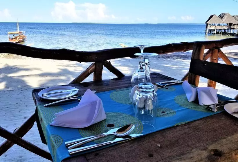 Paradise Beach Resort & Spa