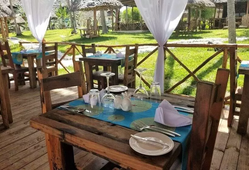 Paradise Beach Resort & Spa