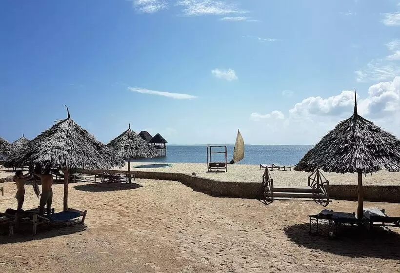 Paradise Beach Resort & Spa