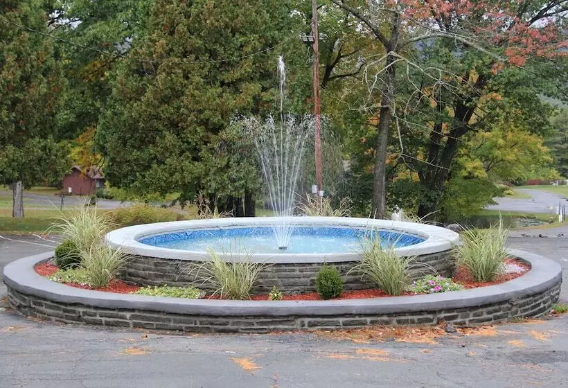 Roaring Brook Ranch Resort