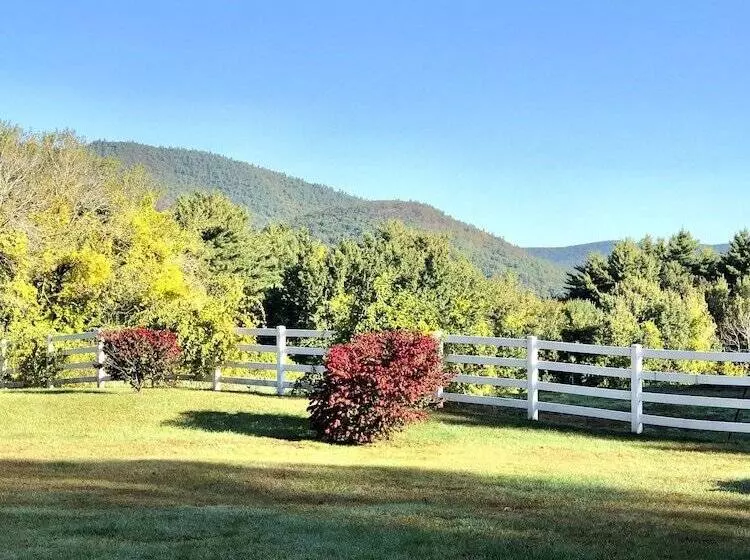 Roaring Brook Ranch Resort