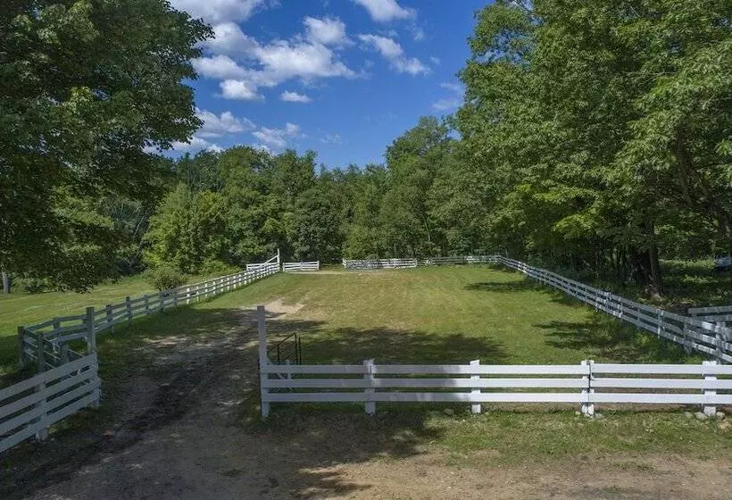 Roaring Brook Ranch Resort