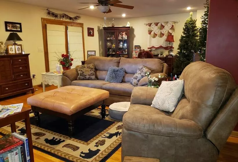 Blue Ridge Manor B&b