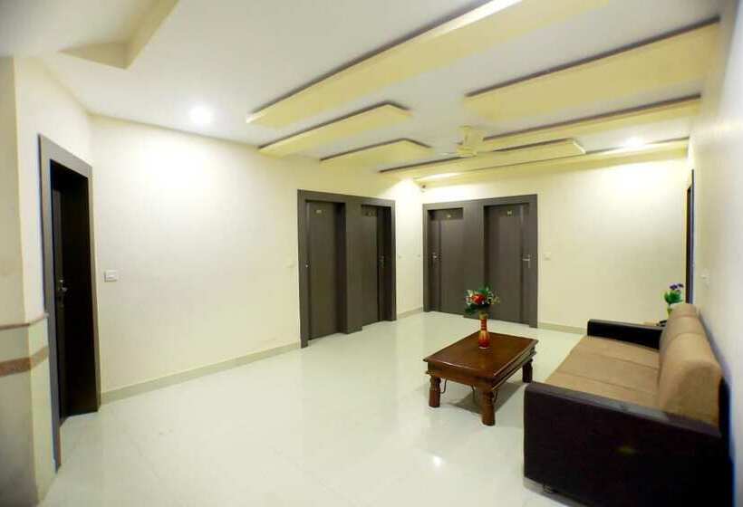 בית מלון כפרי City Palace