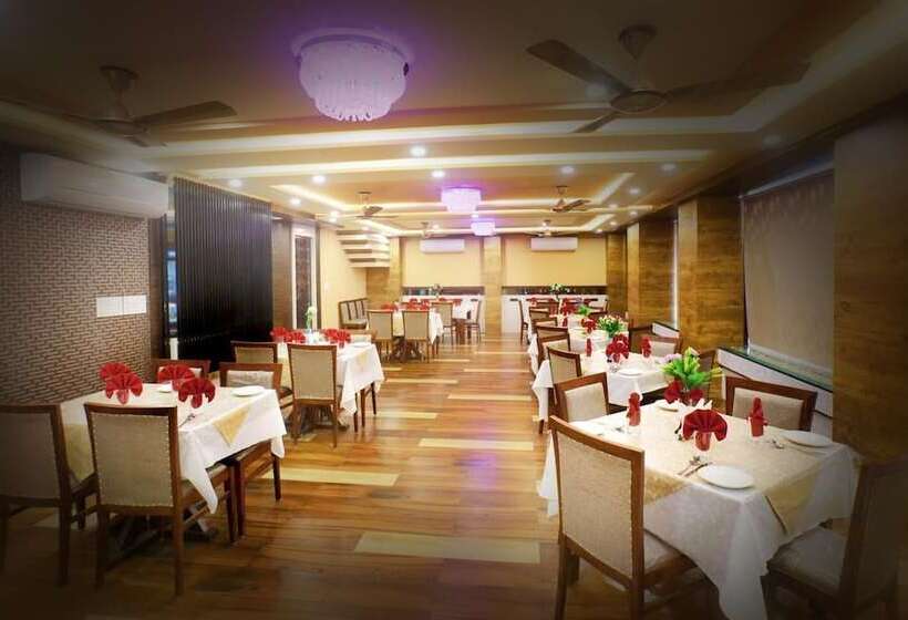 בית מלון כפרי City Palace