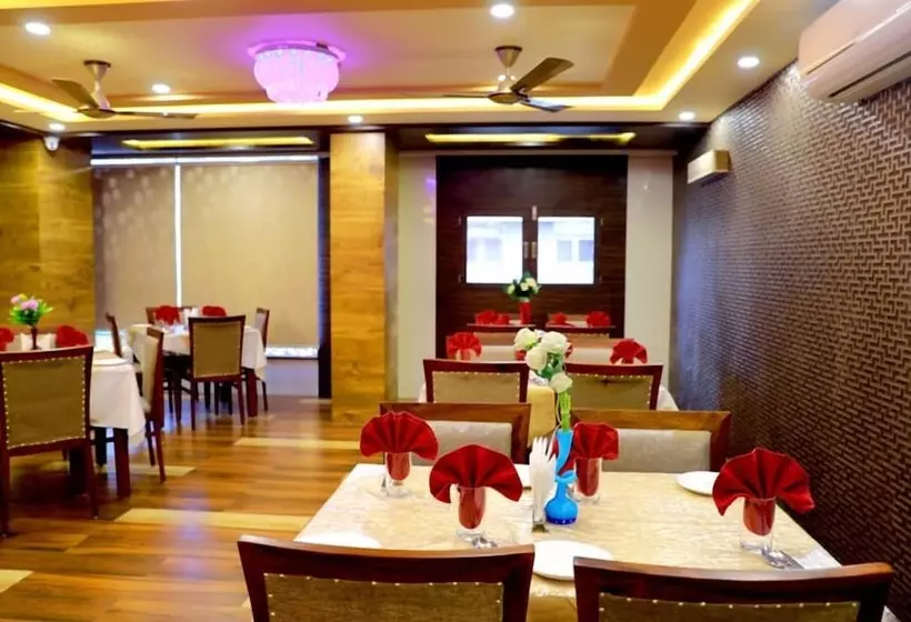 Hotelli City Palace