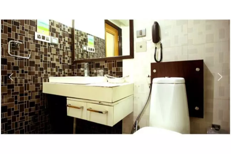 בית מלון כפרי Confident Propus