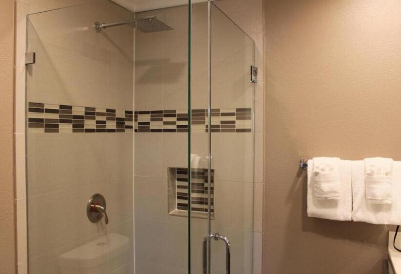 فندق Inn At Highway 1