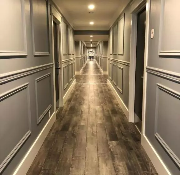 בית מלון כפרי Inn At Highway 1