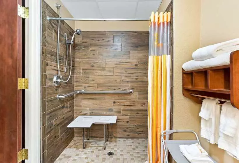 Отель La Quinta By Wyndham Boone