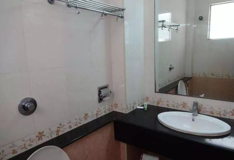 فندق Lotus Bay View