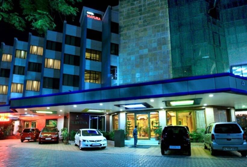 בית מלון כפרי Mayura