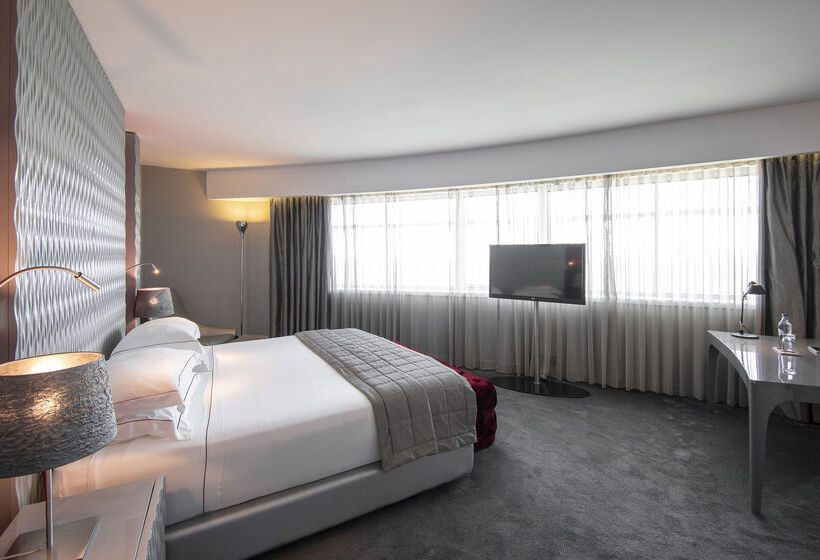 Myriad By Sana Hotels