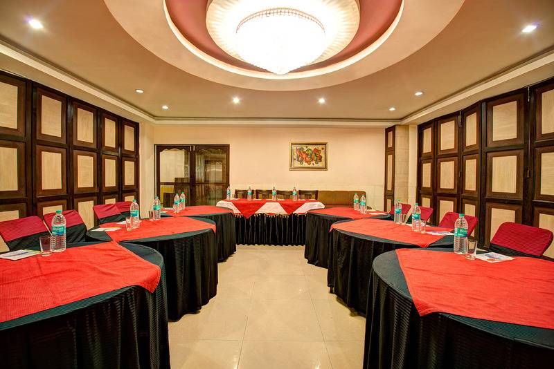 בית מלון כפרי Pr Residency