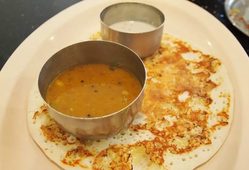 Hotelli Collection O Reeva Regency