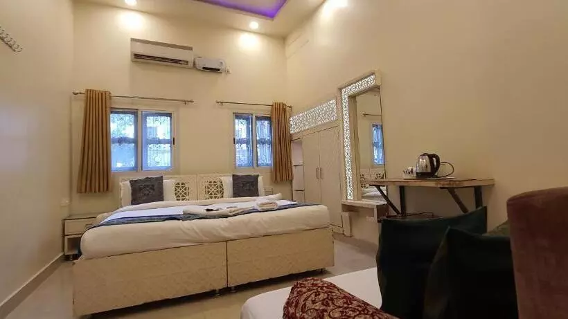 Hotel Temple On Ganges