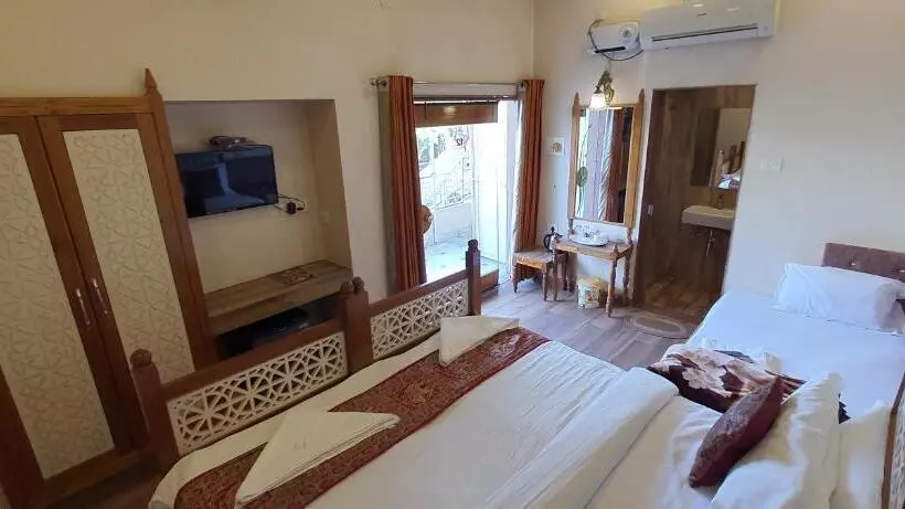 Hotel Temple On Ganges