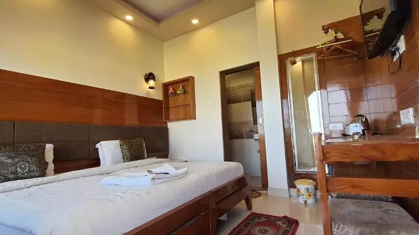 Hotel Temple On Ganges