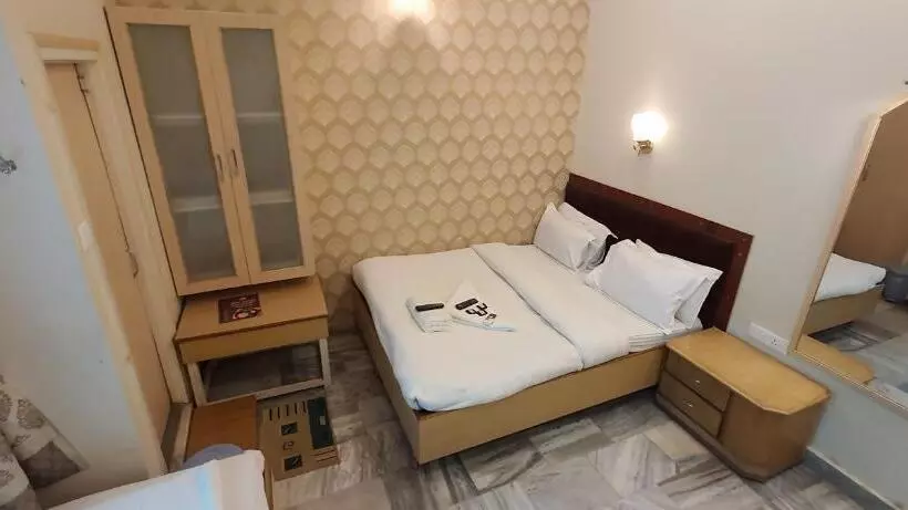 Hotel Temple On Ganges