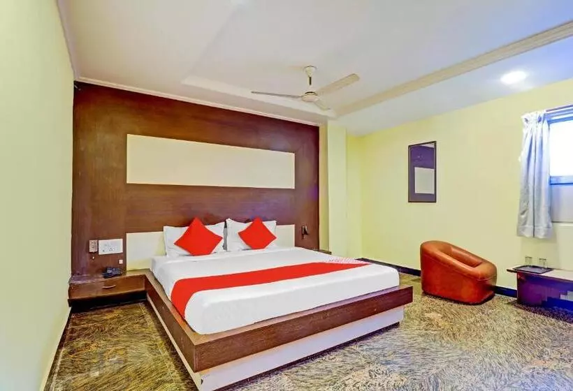 호텔 Collection O Chamiers Park