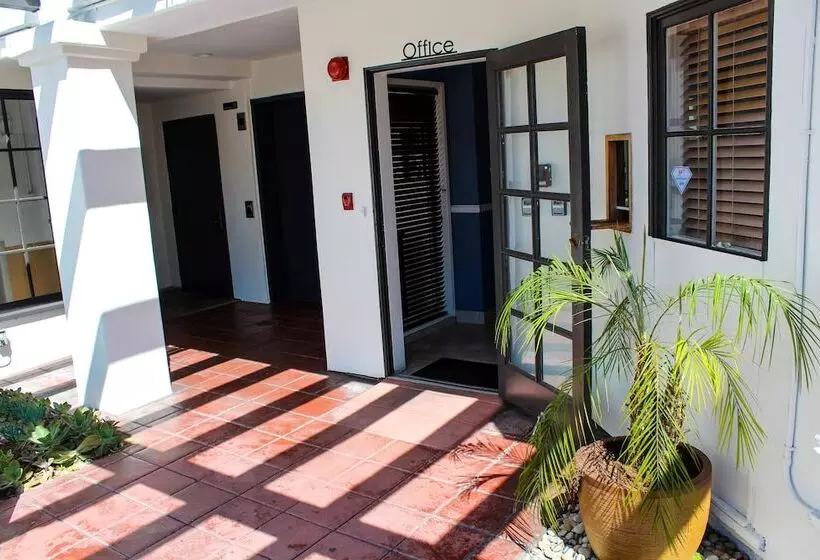 酒店 The Surfbreak