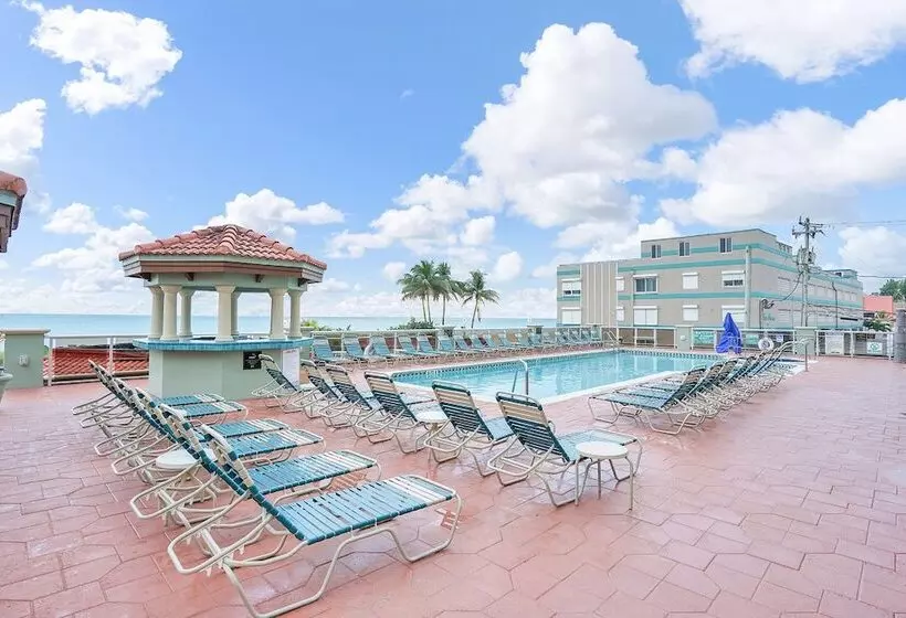 Lomakeskus Hollywood Beach Tower