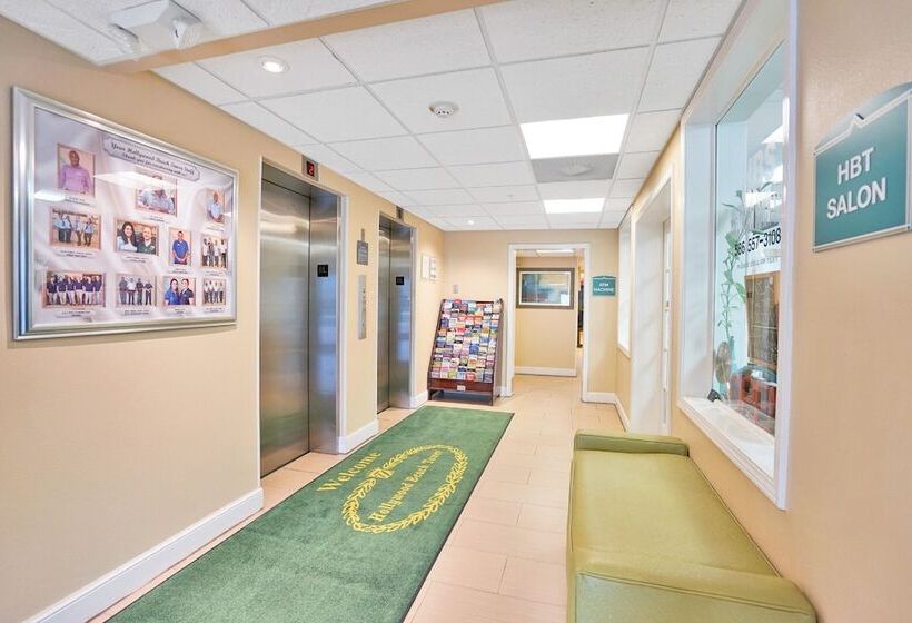 منتجع Hollywood Beach Tower