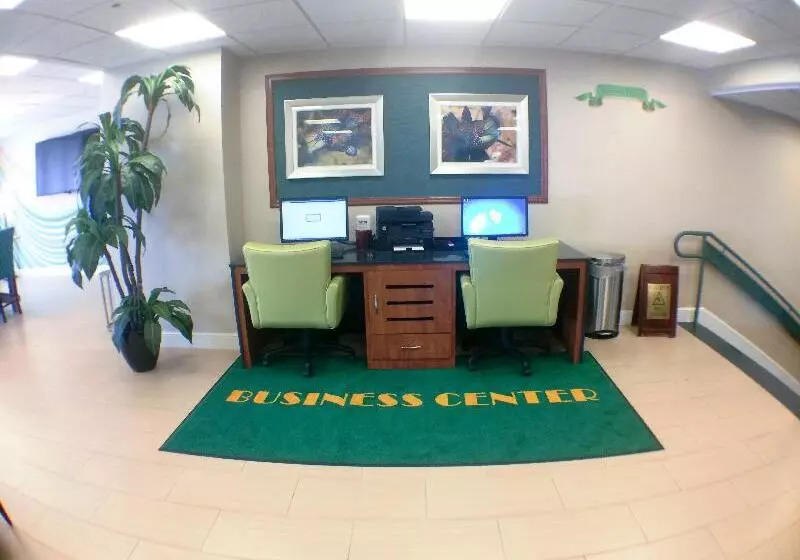 Lomakeskus Hollywood Beach Tower