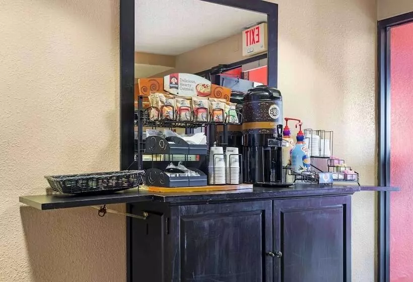 Extended Stay America Select Suites   Greenville   Airport